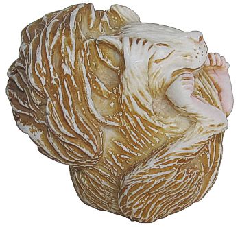 Rikki The Squirrel - Ivory
